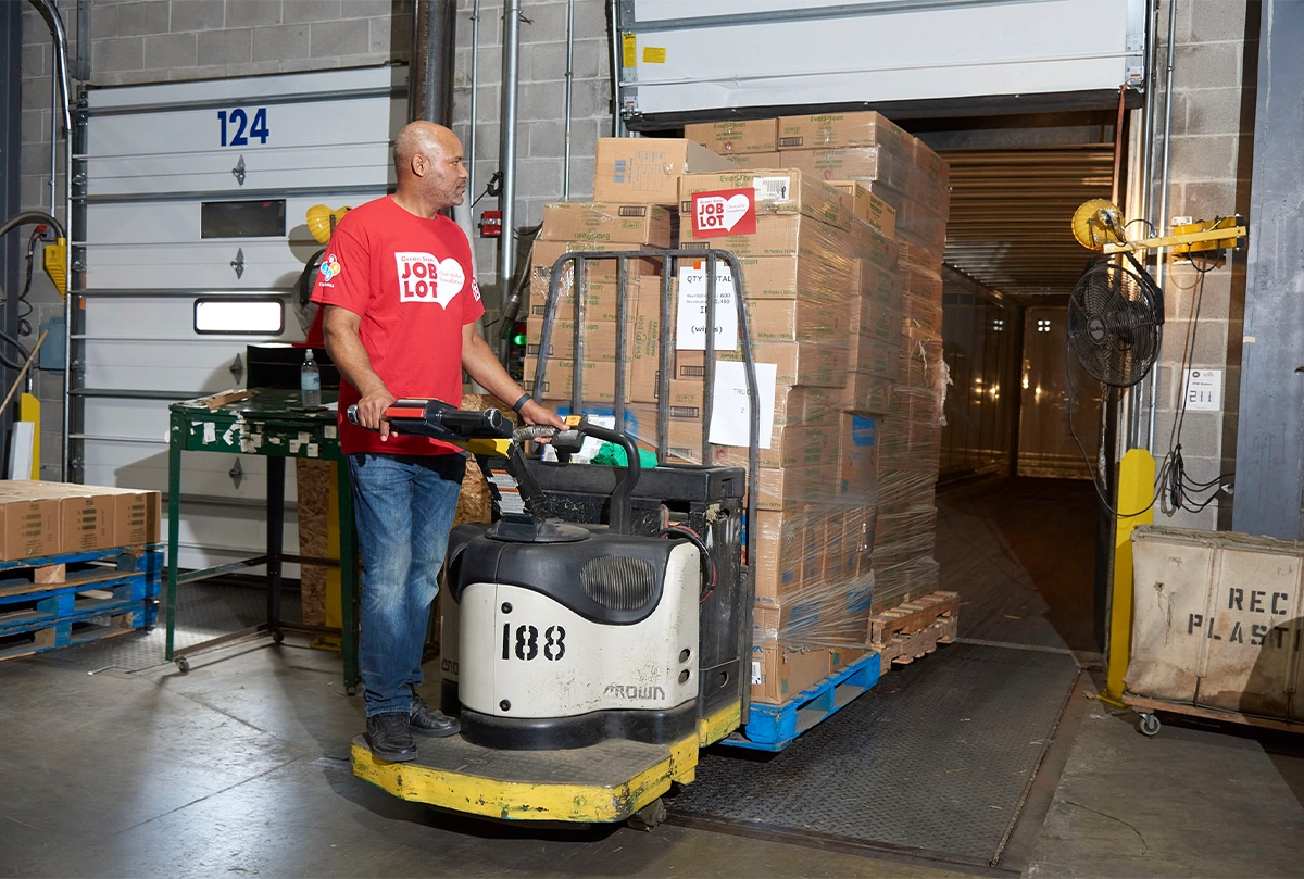 Loading supplies for Hurrican Idalia relief in Florida and Georgia